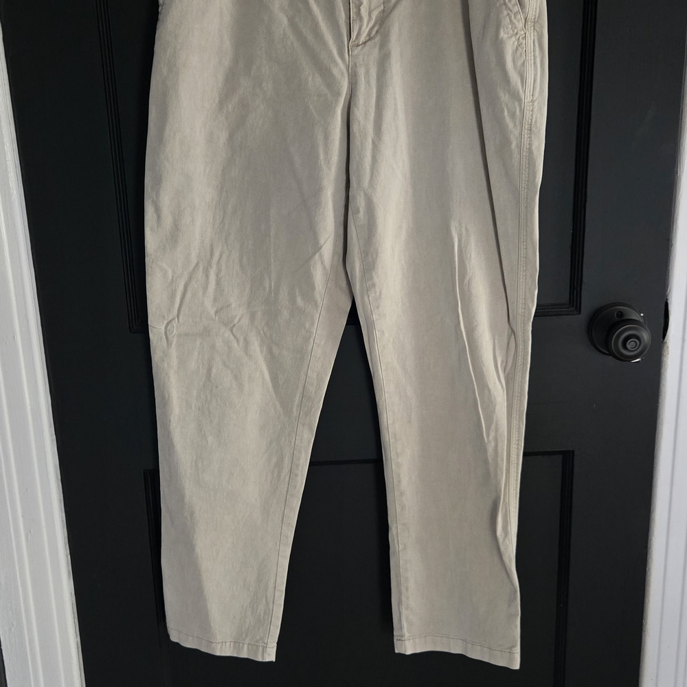 Old Navy Women's Khaki Chinos
